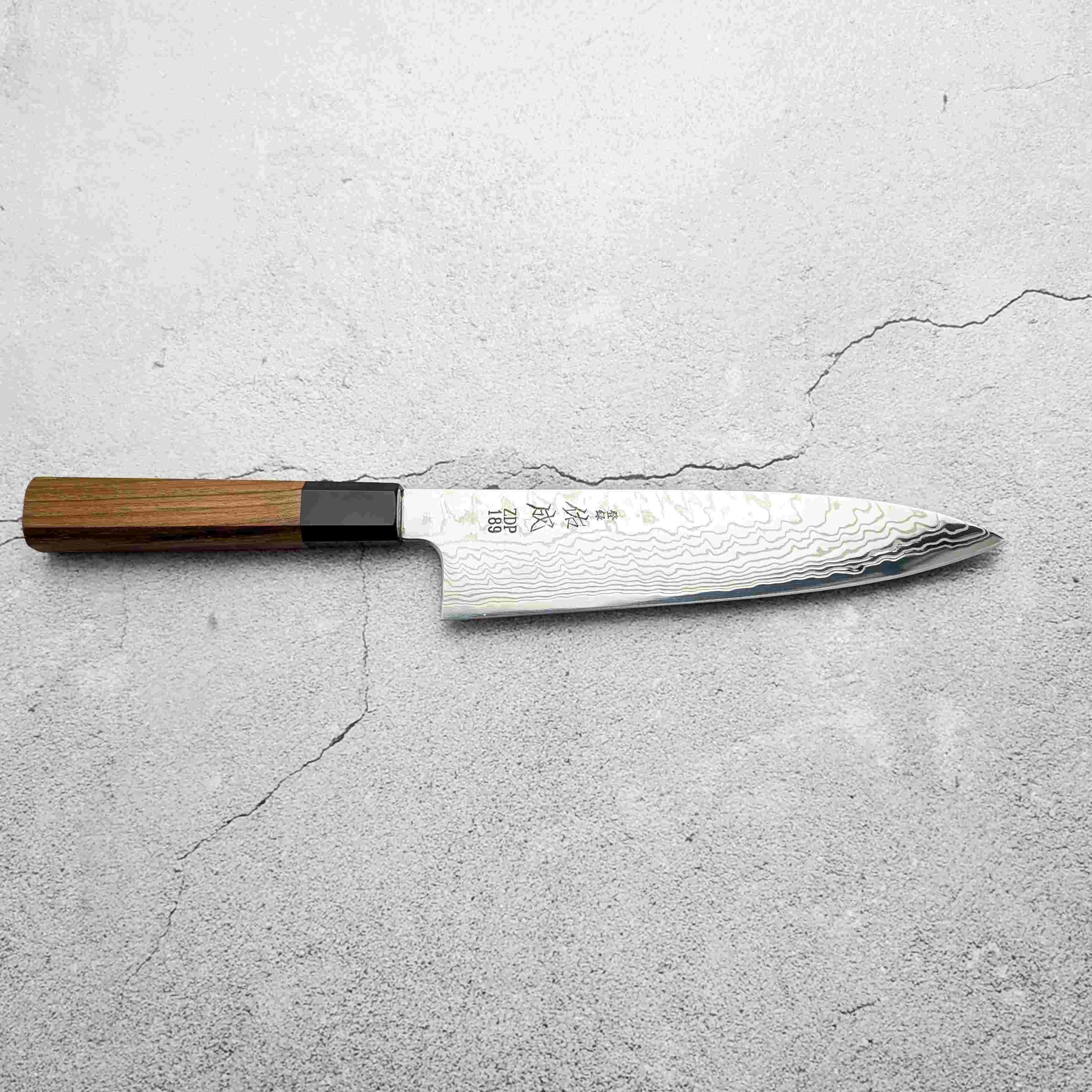 Sukenari - ZDP189 Damascus 210mm Gyuto