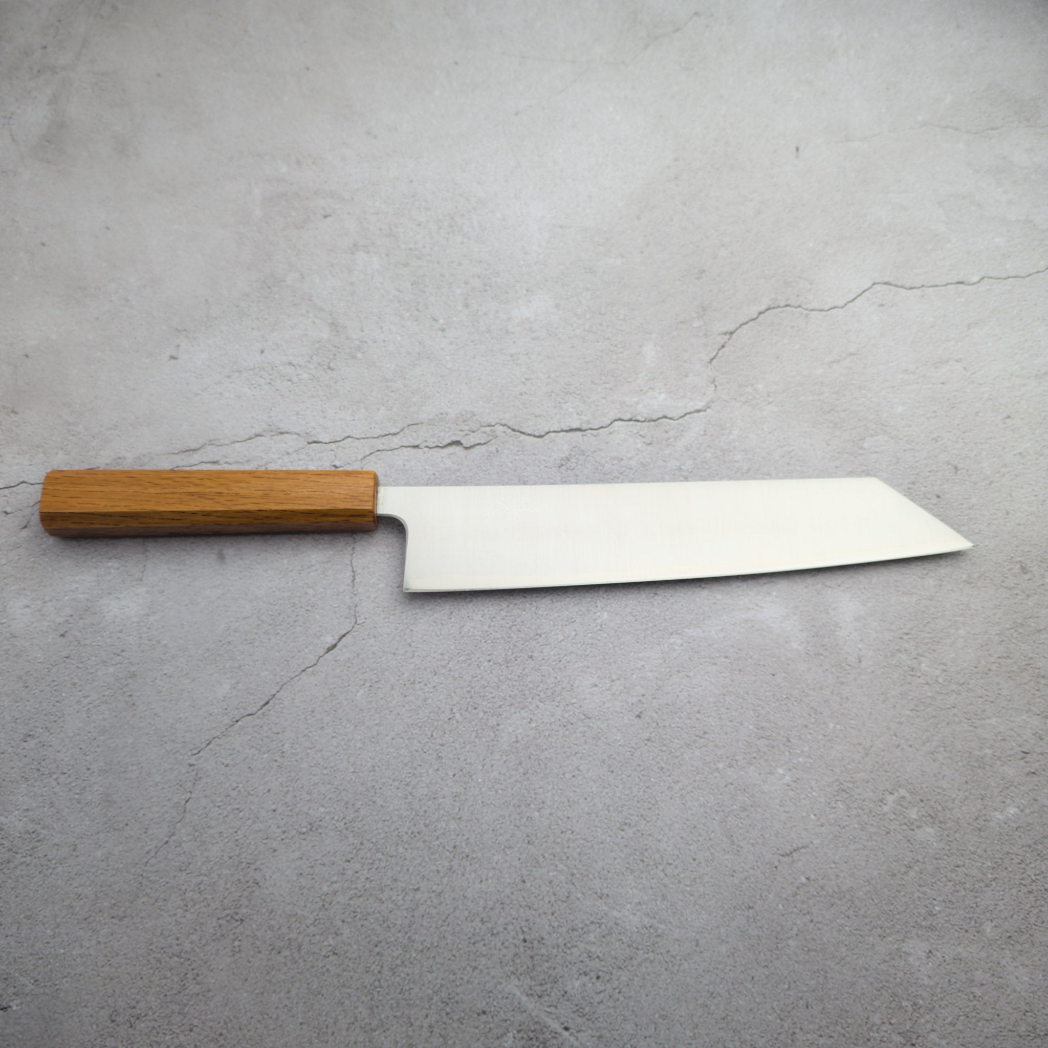 Tsunehisa - Ginsan Migaki 240mm Kiritsuke