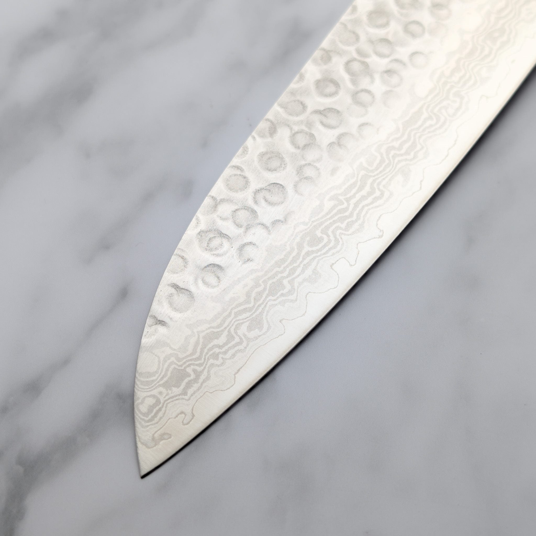 Tsunehisa - VG10 Damascus Tsuchime 180mm Santoku